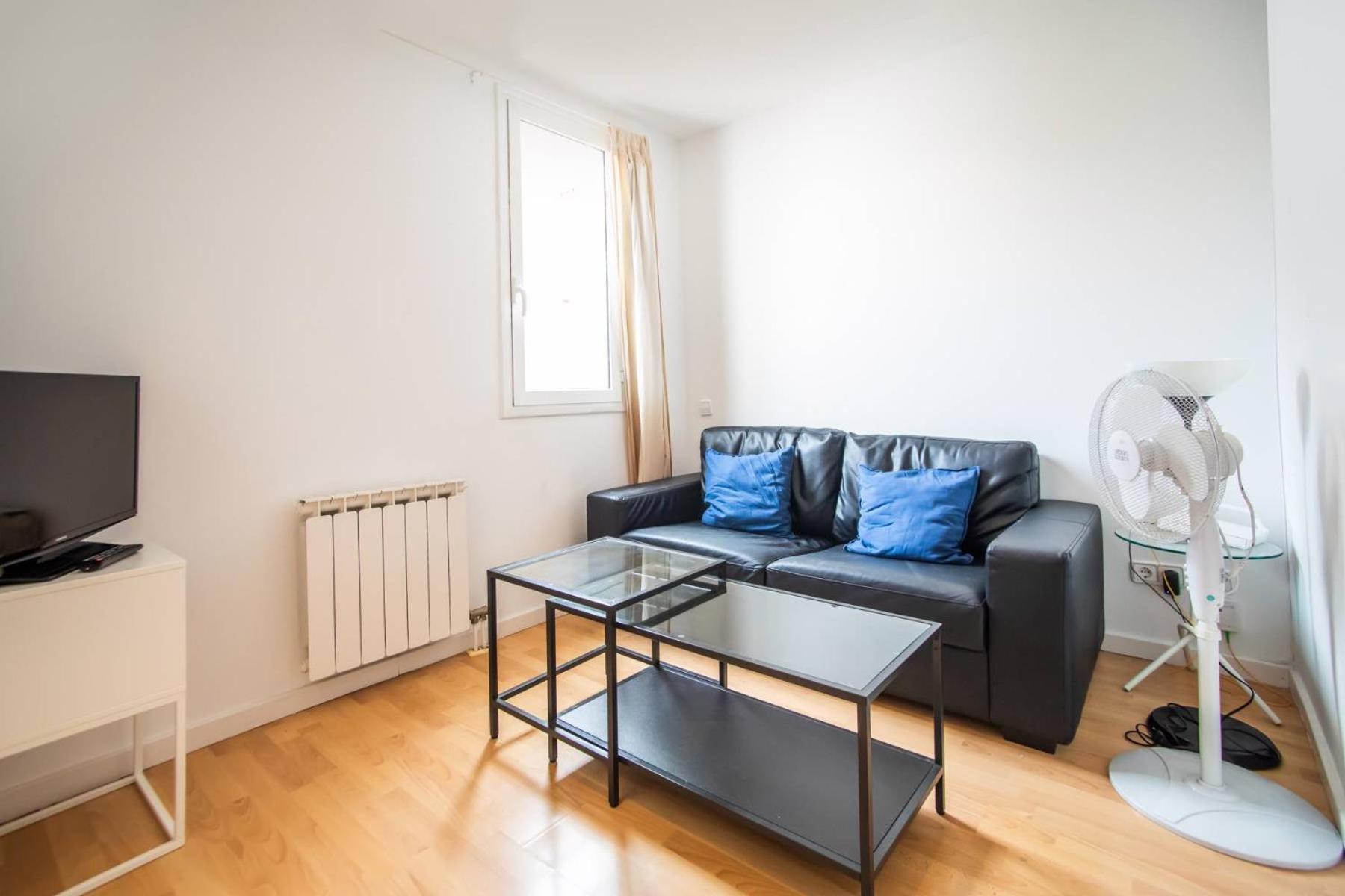 Appartement 23ptbg1090 - Beautiful 2br Near Sants Barcelona